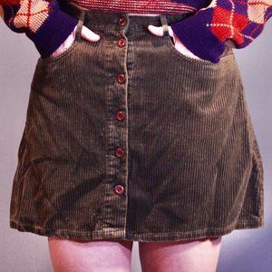 VTG Green corduroy high waisted mini skirt